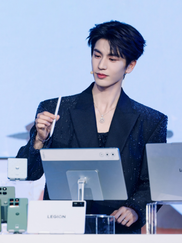 տսֳ˳3.5moto X70 Air AIֻʽ