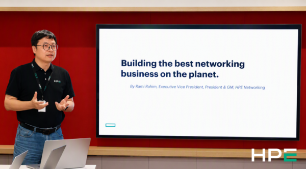 ��������֮�������罹�ǣ�  HPE Networking�����&ldquo;�Զ���ʻ������&rdquo;�ع�������ʱ����&ldquo;������&rdquo;��