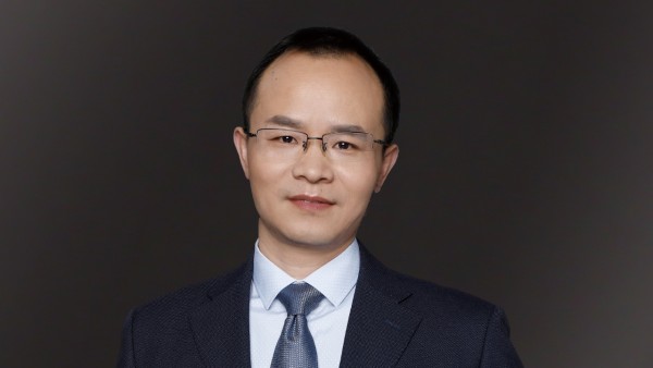 AI�ƽ磺����ICT������ʩ����̬
