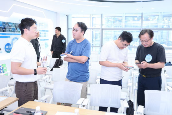 京深联动打通AI硬件出海全链路!深圳模力营生态对接会?北京站成功举办