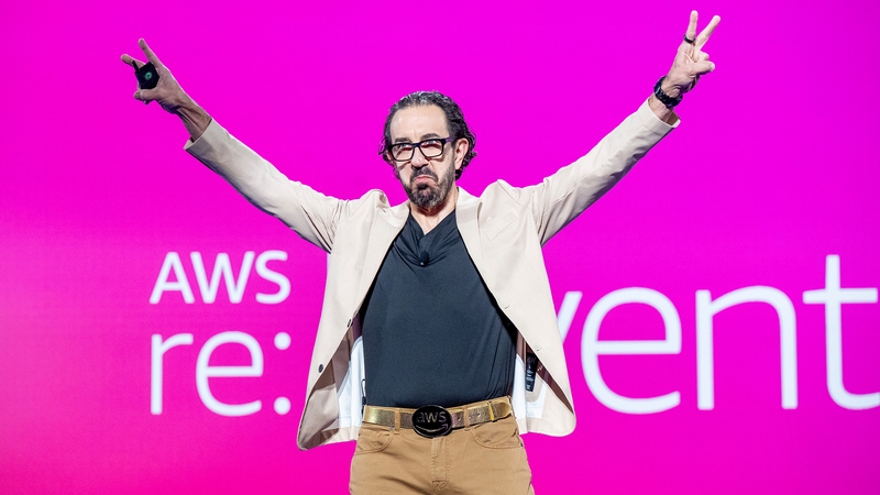 Trainium3+Graviton5ȭLambdaɿʱ