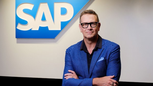 SAP��̫���ܲ�Simon Davies��AI��ȫ�򻯣��ҵ���̫����������