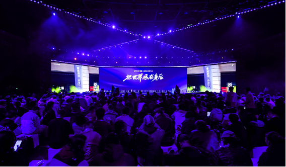 高端两轮赛道迎来“破局者”,SCOOX零际携首款新时代都市科技潮摩X7全球首秀