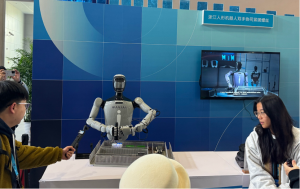 英特尔如何加速边缘AI落地?