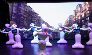 【WIC·视频】音乐注入科技·青春闪耀虎年丨 2022—AI音乐机器人线上新春晚会